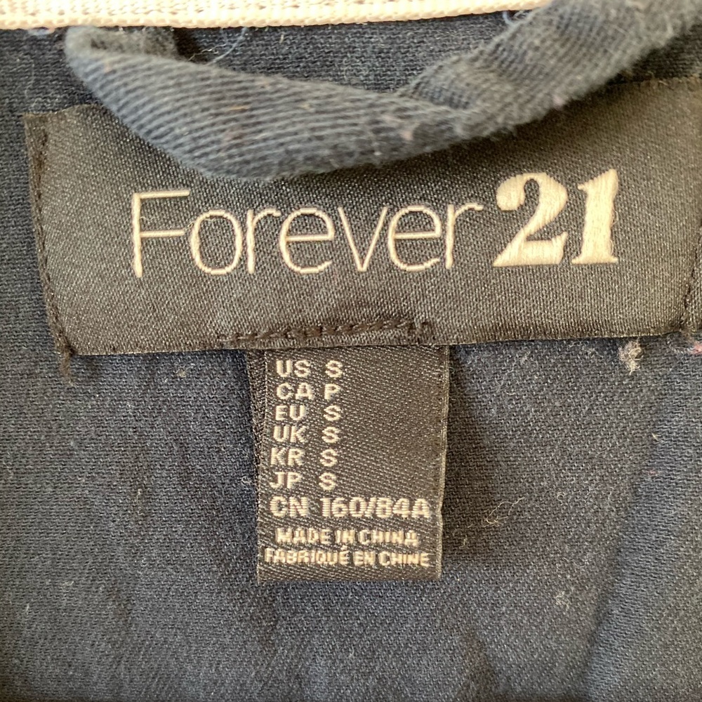 Forever 21 jacket - Picture 3 of 3